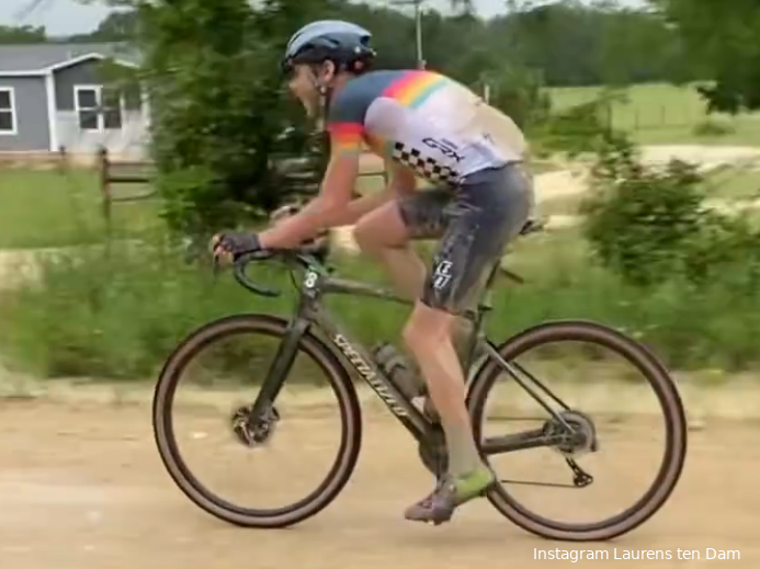Dutch gravel bike sales